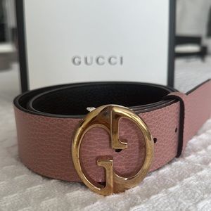 Gucci belt reversible black and pink with gold hardware